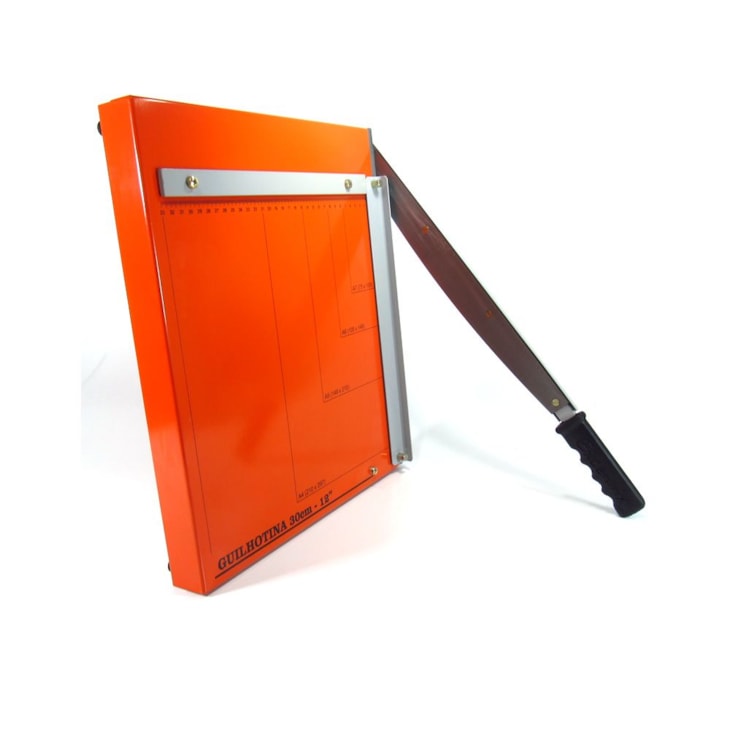 Guilhotina para Papel Manual A4 30cm Gex-30 Master 20fls