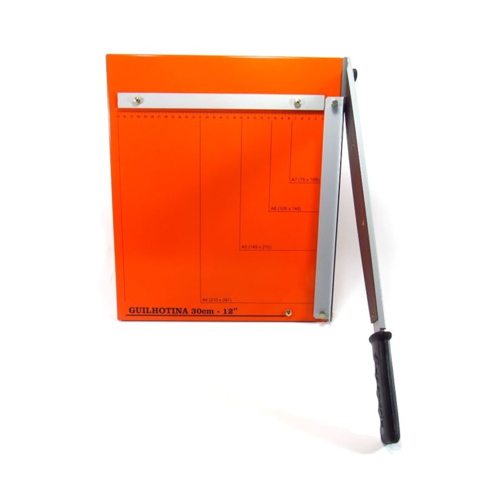 Guilhotina para Papel Manual A4 30cm Gex-30 Master 20fls