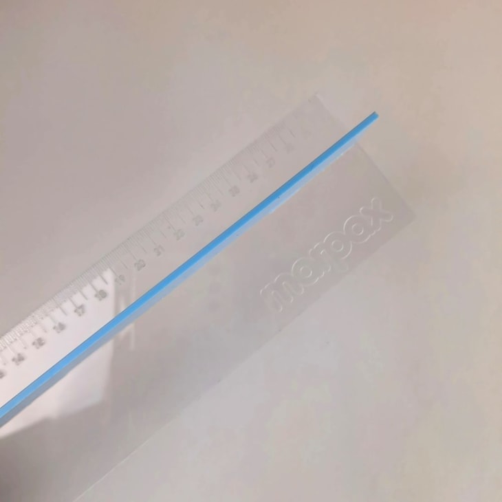 Régua com Proteção 30cm Azul em Acrílico Artesanato Marpax