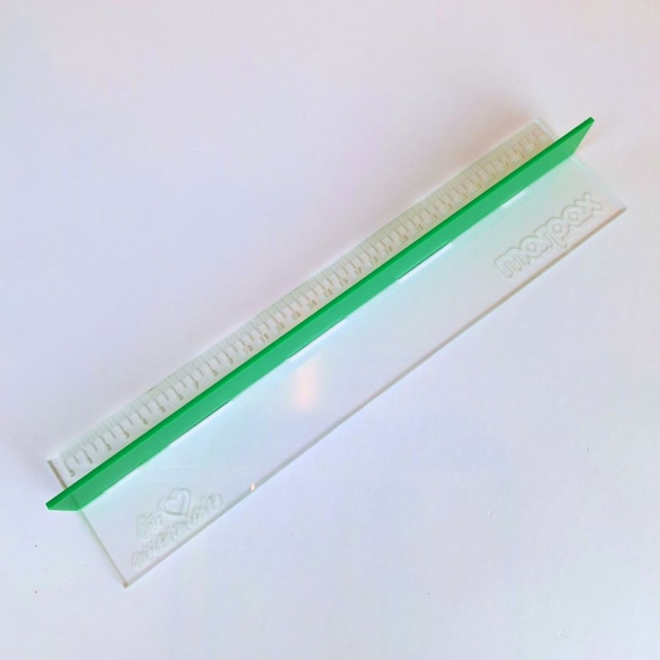 Régua com Proteção 30cm Verde em Acrílico Artesanato Marpax