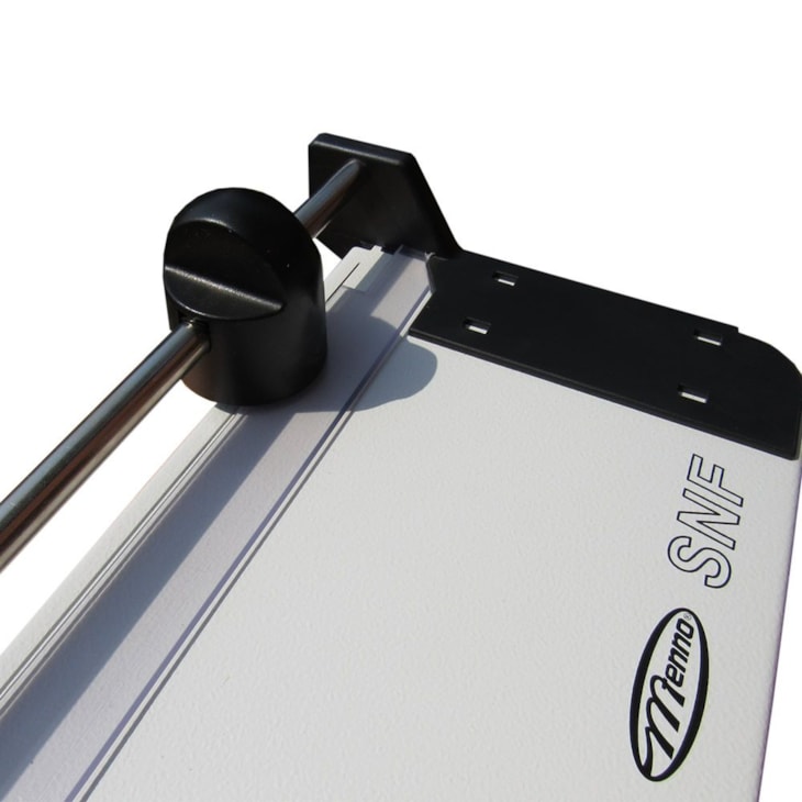 Serrilhadeira de Papel Menno SNF03 230mm para 03 Folhas